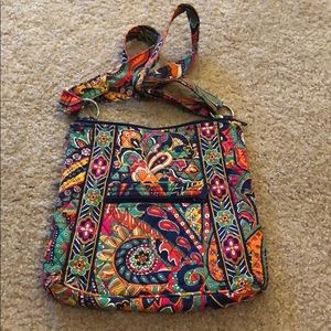 Vera Bradley Large Crossbody Venetian Paisley!
